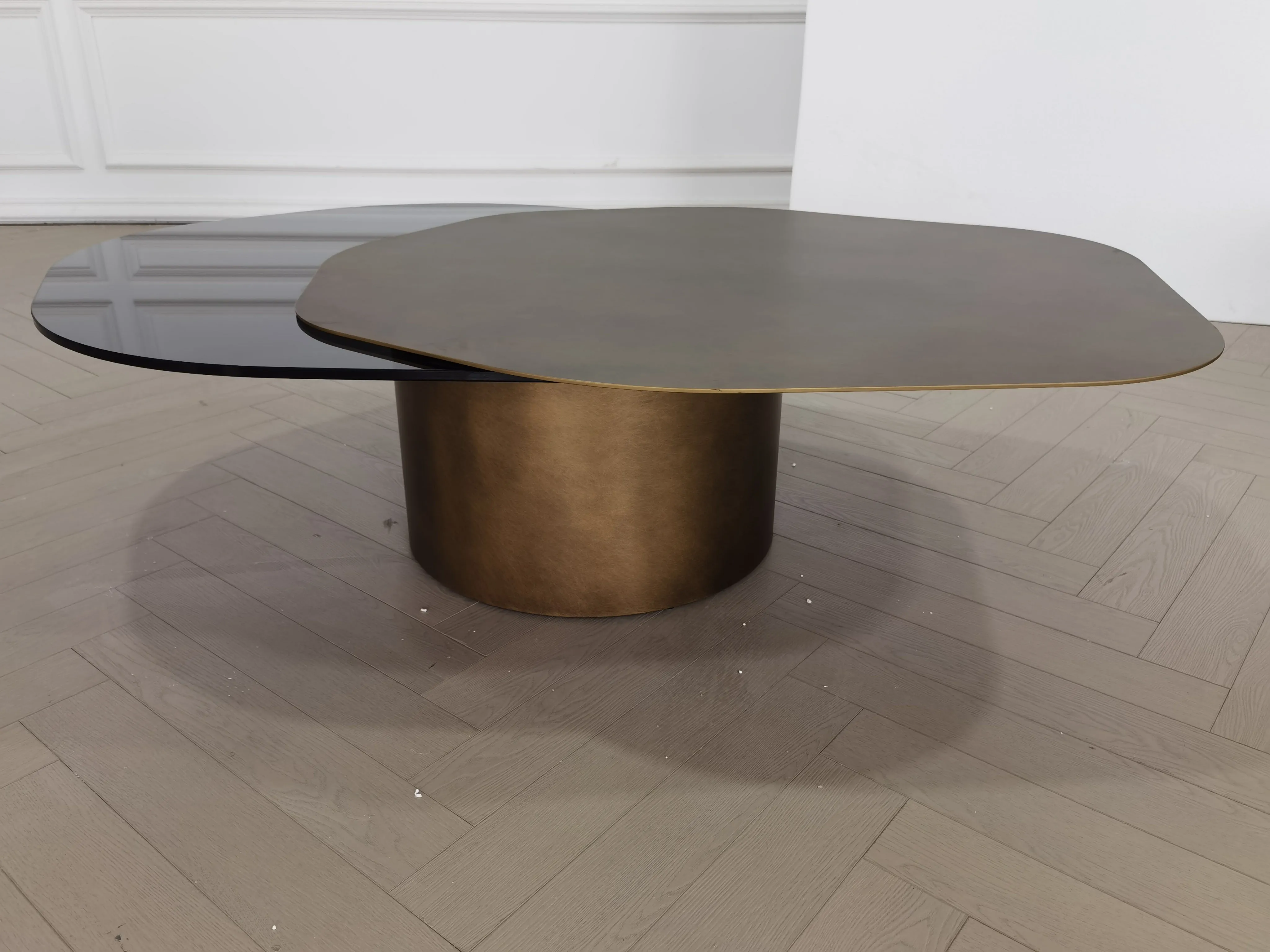 Modern Irregular Kaylee Coffee Table Set