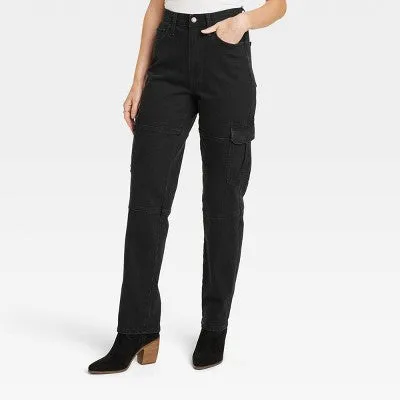 New - Women's High-Rise 90's Straight Cargo Jeans - Universal Thread Black 2