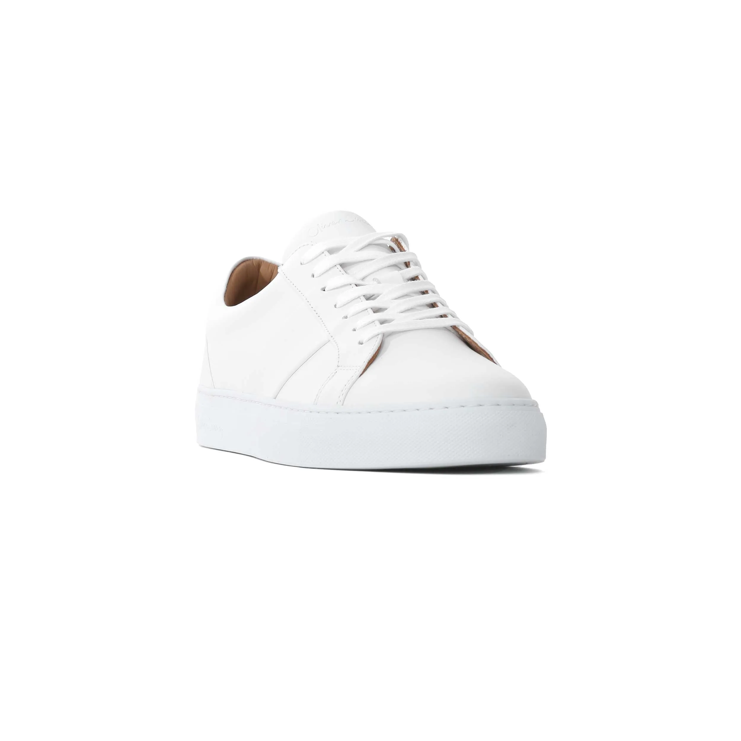 Oliver Sweeney Quintos Trainer in White