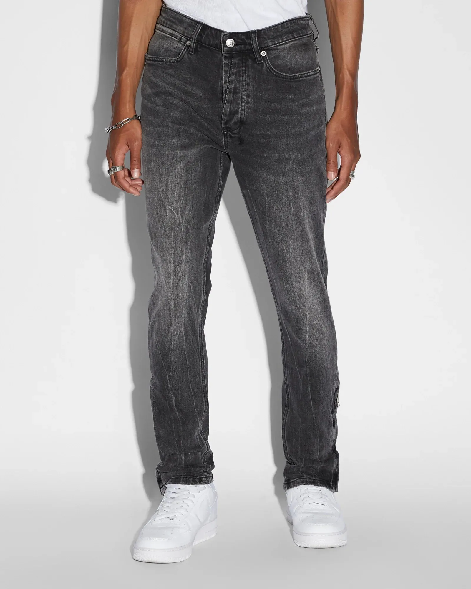 Van Winkle Zipped Jeans (Black) - KMSP24DJ014001